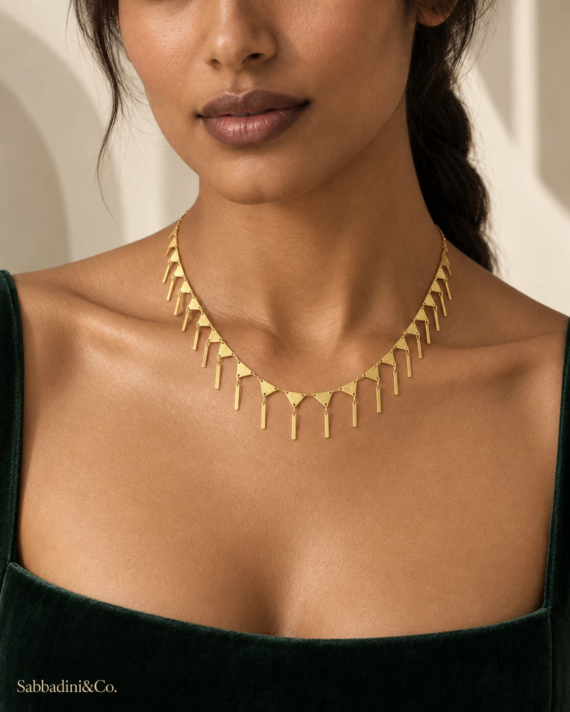 Colar Triângulo Palito Banhado A Ouro 18K — vista 2