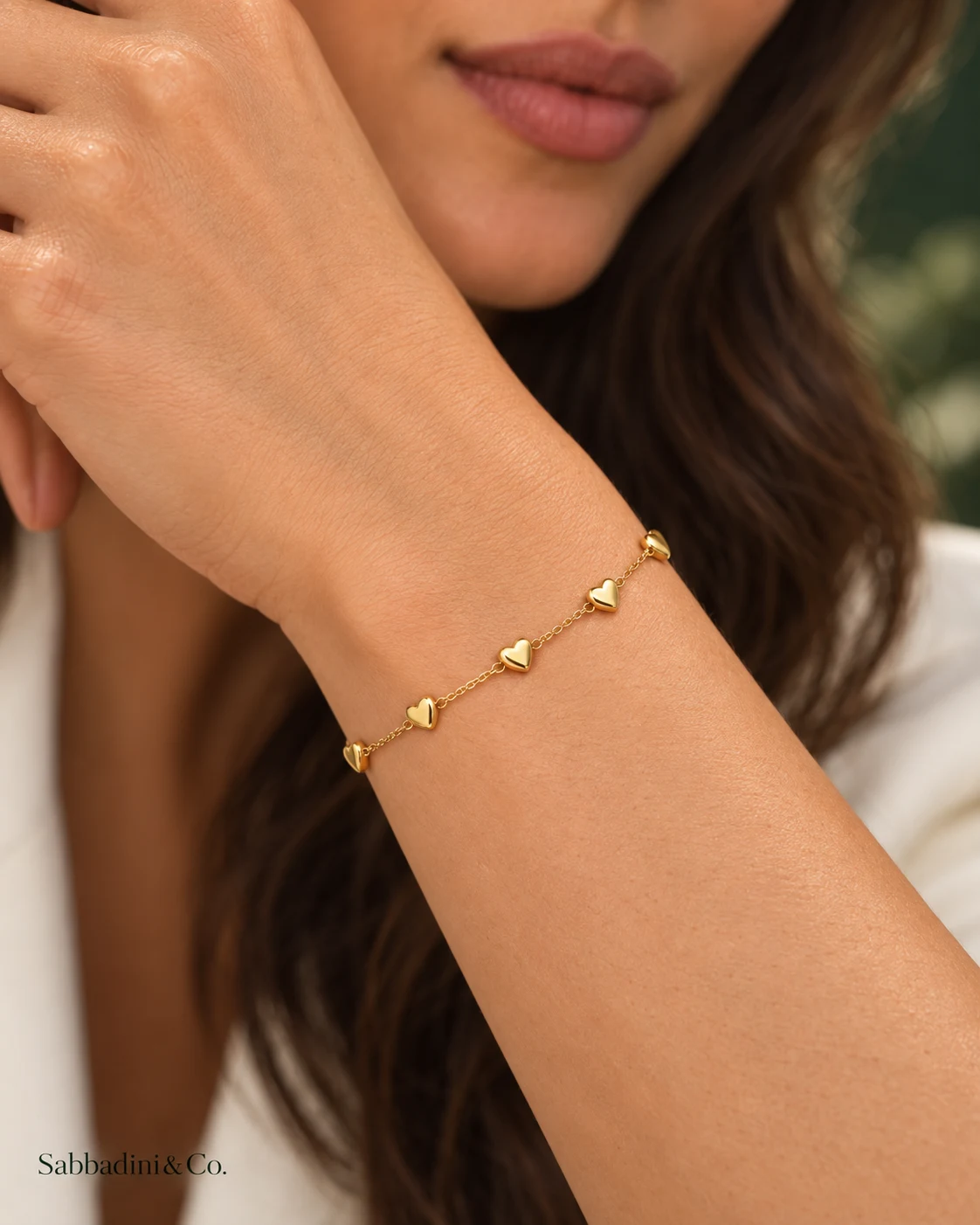 Pulseira Seis Corações Espaçada Banhado A Ouro 18K — vista 2