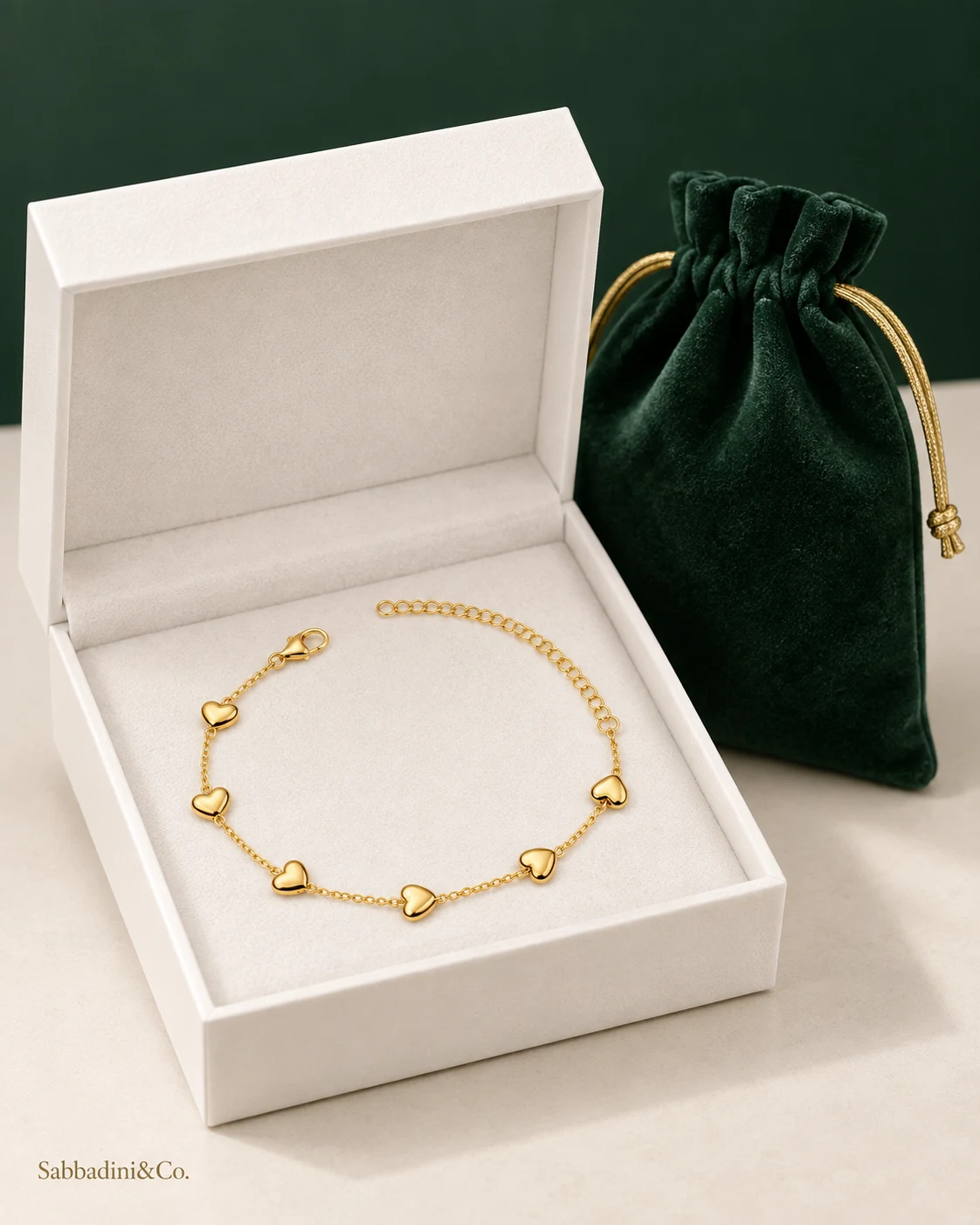 Pulseira Seis Corações Espaçada Banhado A Ouro 18K — vista 5
